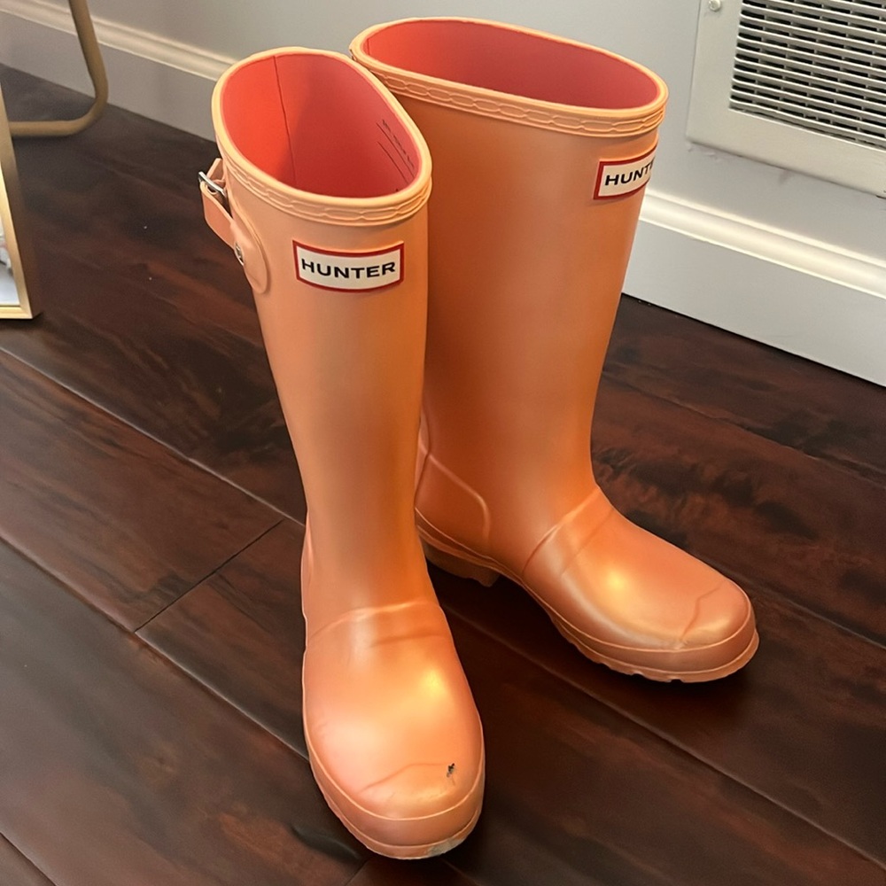 Girls Hunter rain boots, EUC